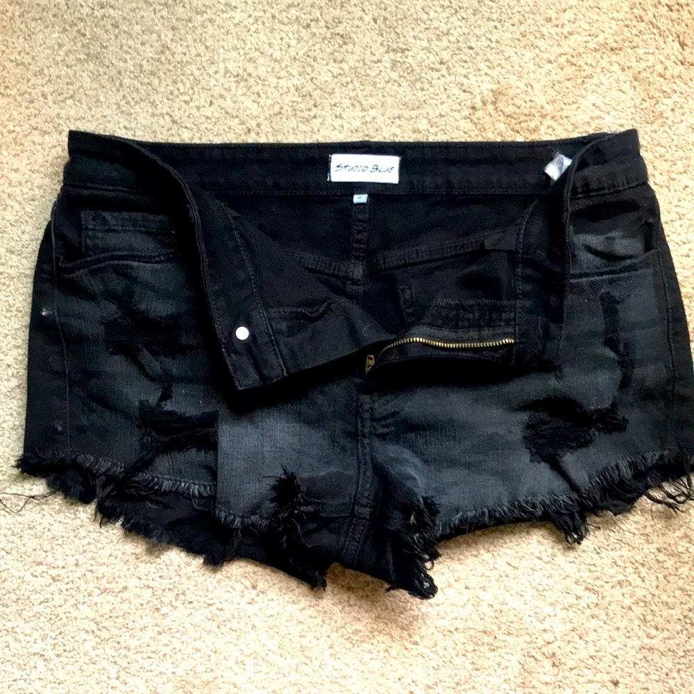Studio Blue Black High waisted shorts, size 30